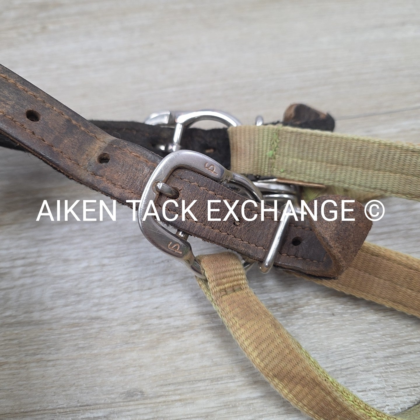 BARGAIN BUNDLE: Shires FreeGraze Deluxe Comfort Grazing Muzzle & GreenGuard Graz