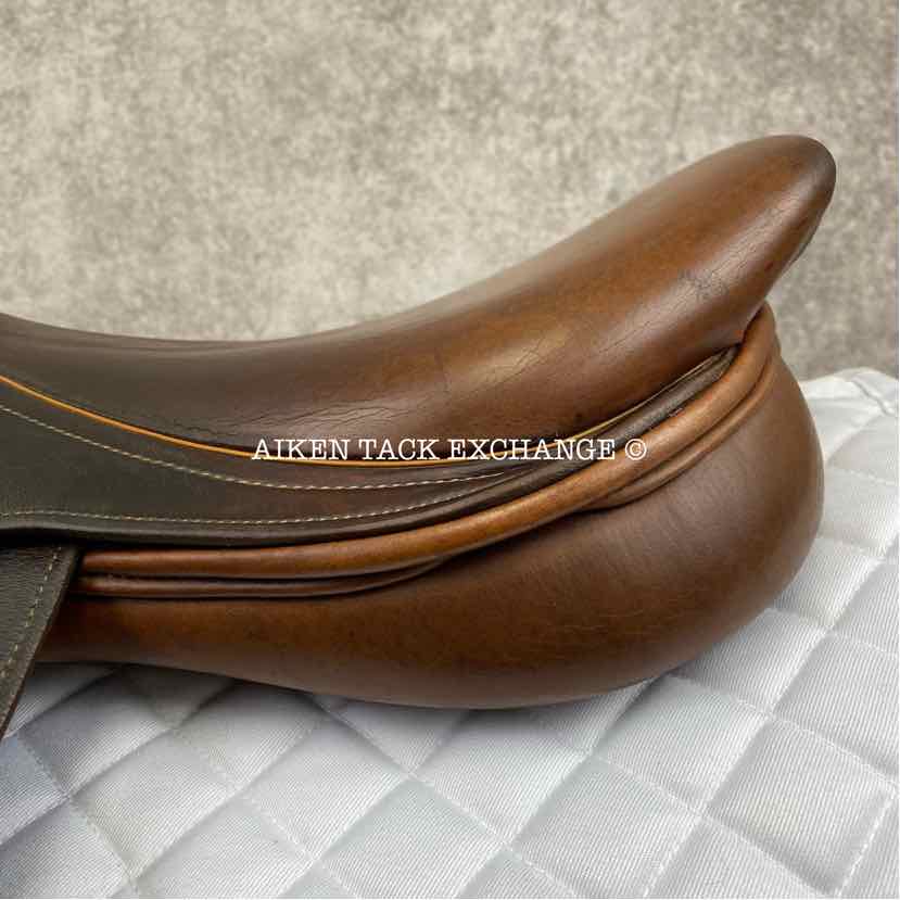 **SOLD** Pessoa Pony Close Contact Jump Saddle, 15.75" Seat, Medium Tree, Foam Panels