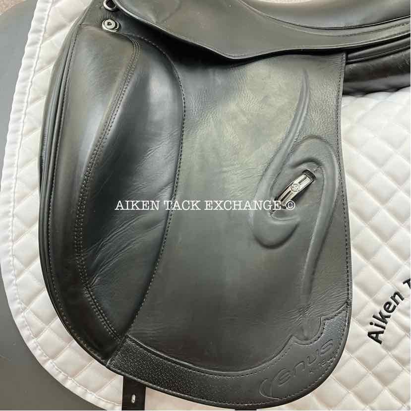 2011 Prestige Venus K Monoflap Dressage Saddle, 17" Seat, 33 Tree - MW, Wool Flocked Panels