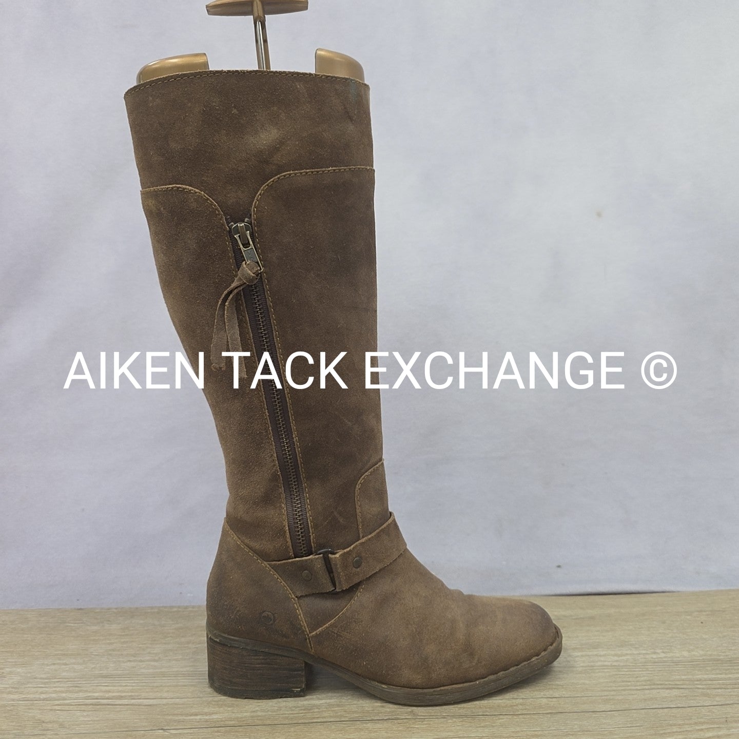 Born Boots, Women's 6.5 (blemishes)