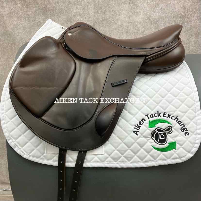 **SOLD** 2019 Custom Saddlery Monte Carlo Monoflap Jump Saddle, 17.5" Seat, Adjustable Tree, Wool Flocked Hybrid Panels