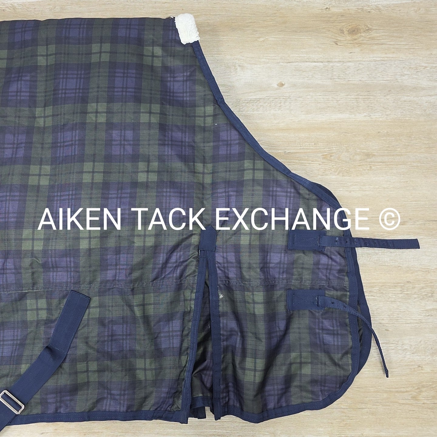Dover Saddlery Riders International Medium Weight Turnout Blanket, 68"