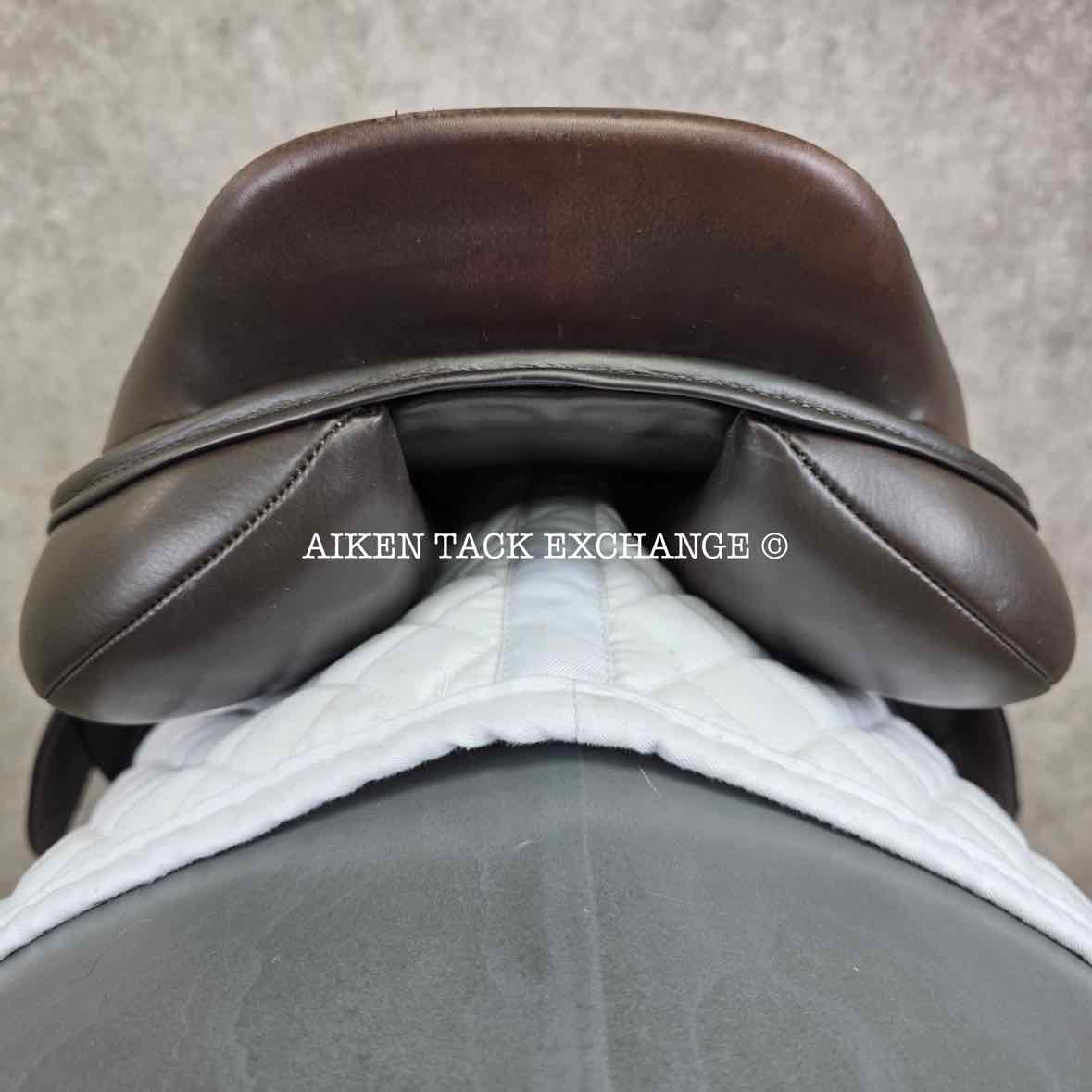 **SOLD** Royal Heritage Stella Jump Saddle, 18" Seat, Adjustable Tree - Changeable Gullet, Wool Flocked Panels