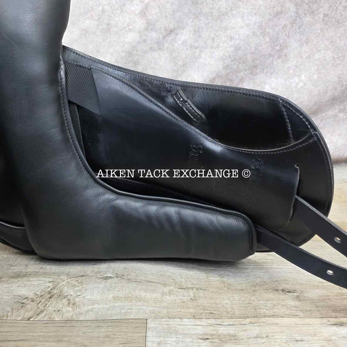 2017 Custom Saddlery Wolfgang Constanze Monoflap Dressage Saddle, 17.5" Seat, Adjustable Tree, Wool Flocked Panels