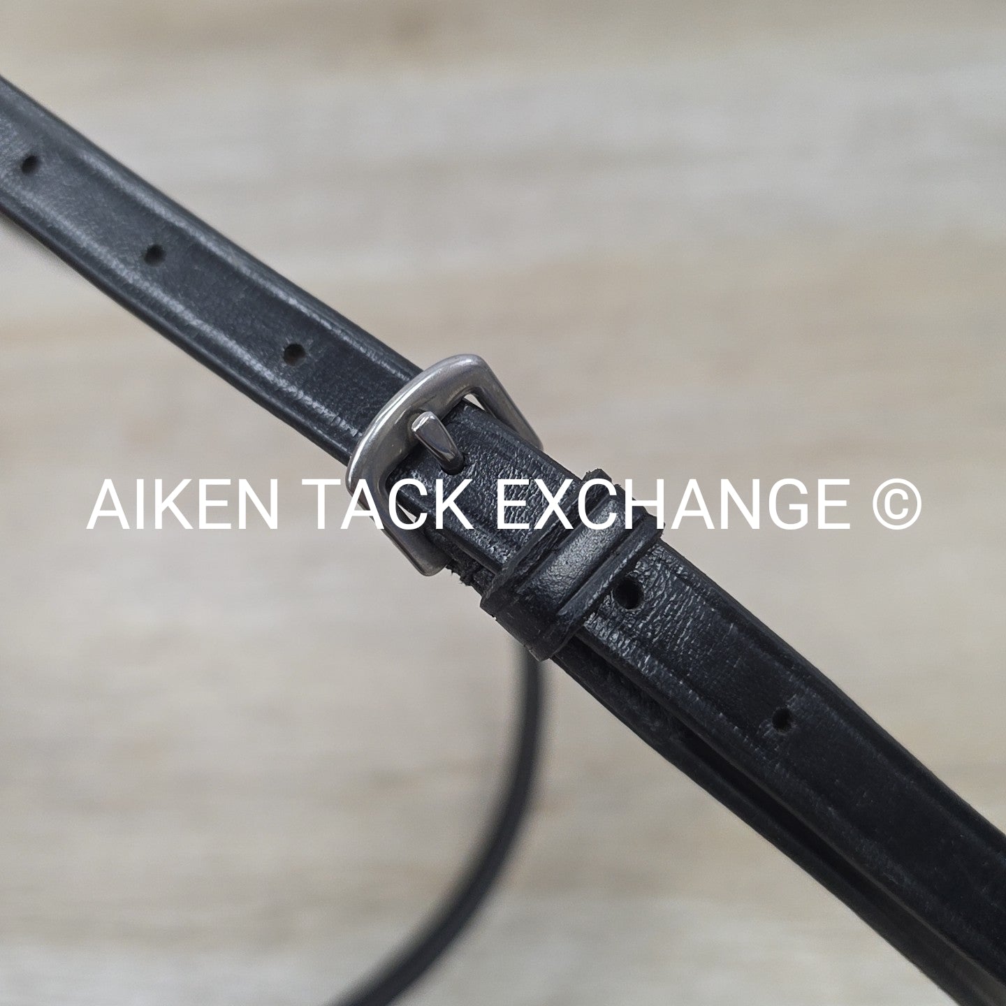 KL Select Red Barn Drop Noseband, Black, Size Cob