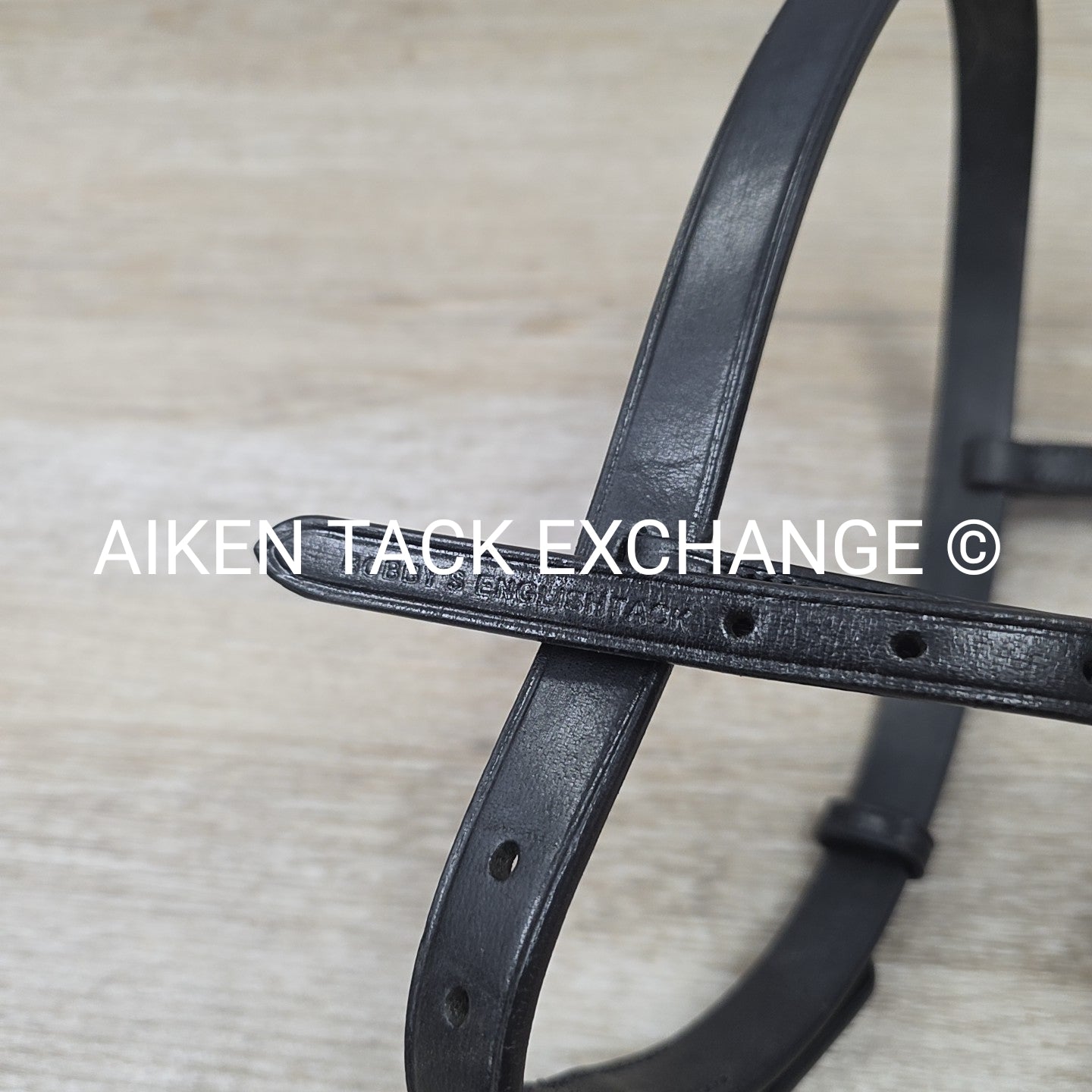 Bobby's English Tack Flat Leather Noseband, Black, Size Full