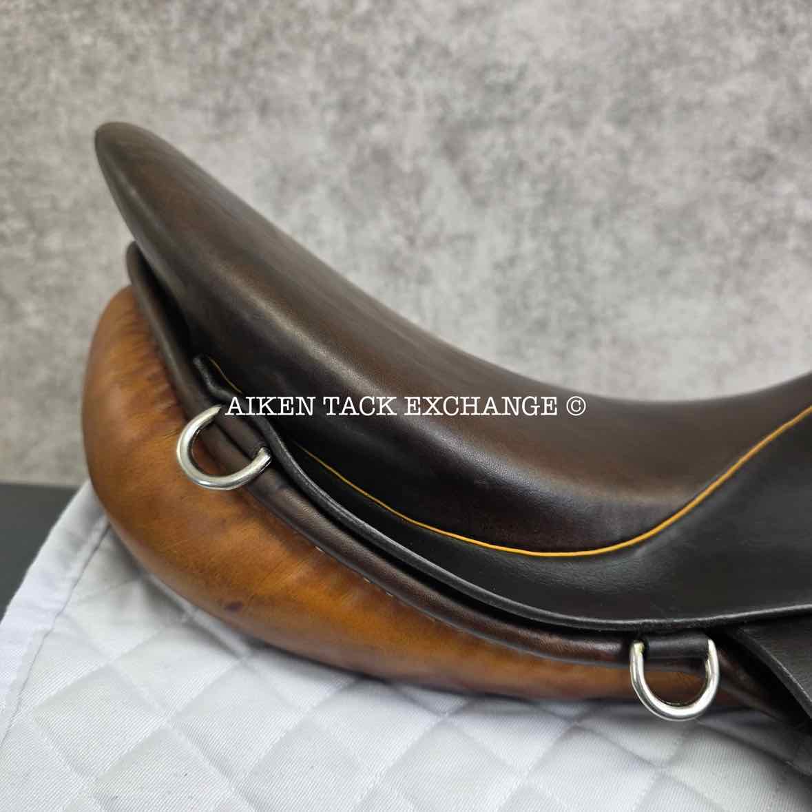 Stubben Siegfried Saddle, 18.5" Seat, 31cm Tree - Medium Wide, Wool Flocked Panels