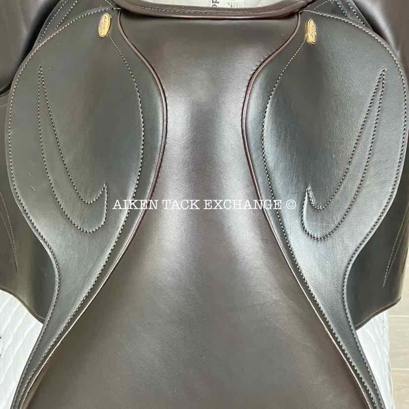 **On Trial** Adam Ellis Chloe Close Contact Jump Saddle, 17" Seat, Medium Wide Tree, Foam Panels