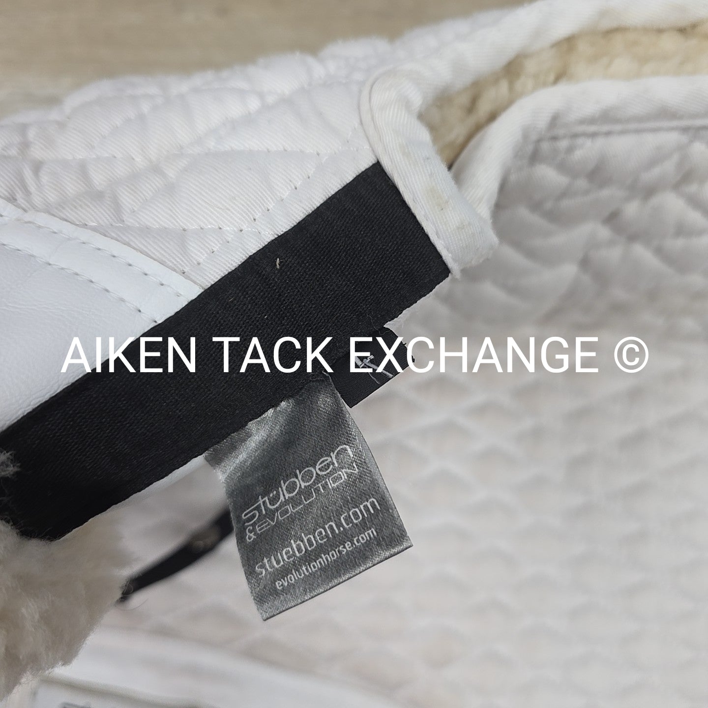 Stubben Streamline Sheepskin Close Contact All Purpose Saddle Pad, Large