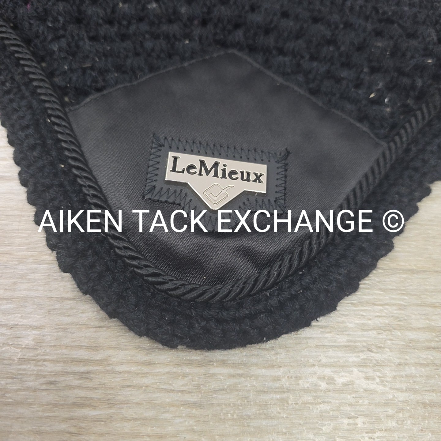 LeMieux Loire Ear Bonnet, Size Medium