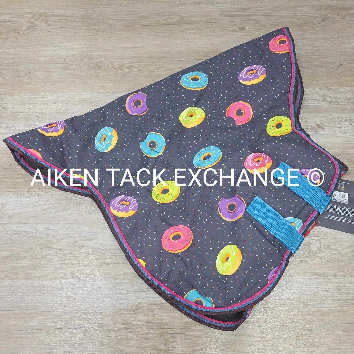 Shires Tempest 200D Neck Cover, Size Large