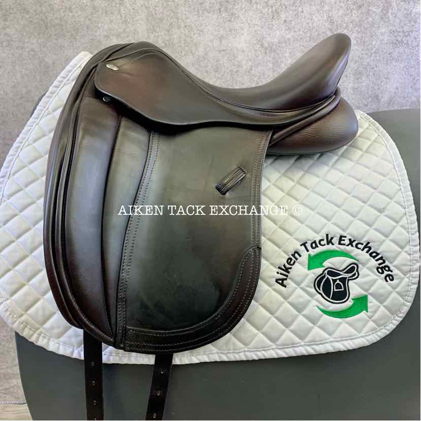 **SOLD** Ryder Legacy Dressage Saddle, 17" Seat, Short Flap, Wide Tree, Wool Flocked Panels