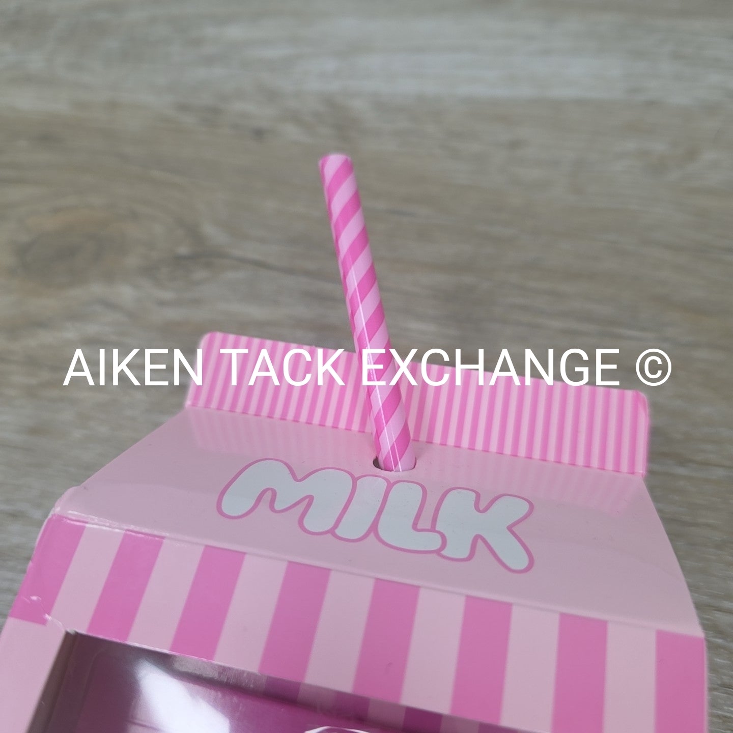 Claire's Strawberry Milk Stationery Set