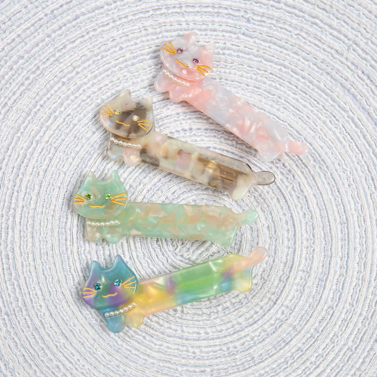 Acrylic Cat Hair Pin - Gray