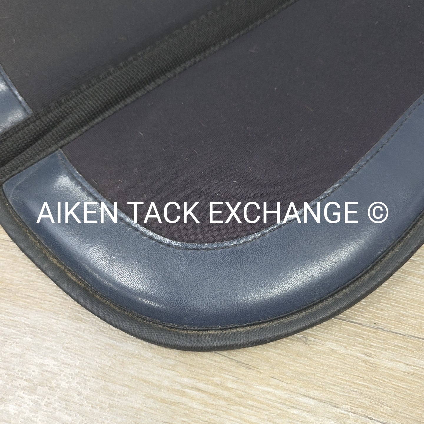 EquiFit ImpacTeq Contour Half Pad