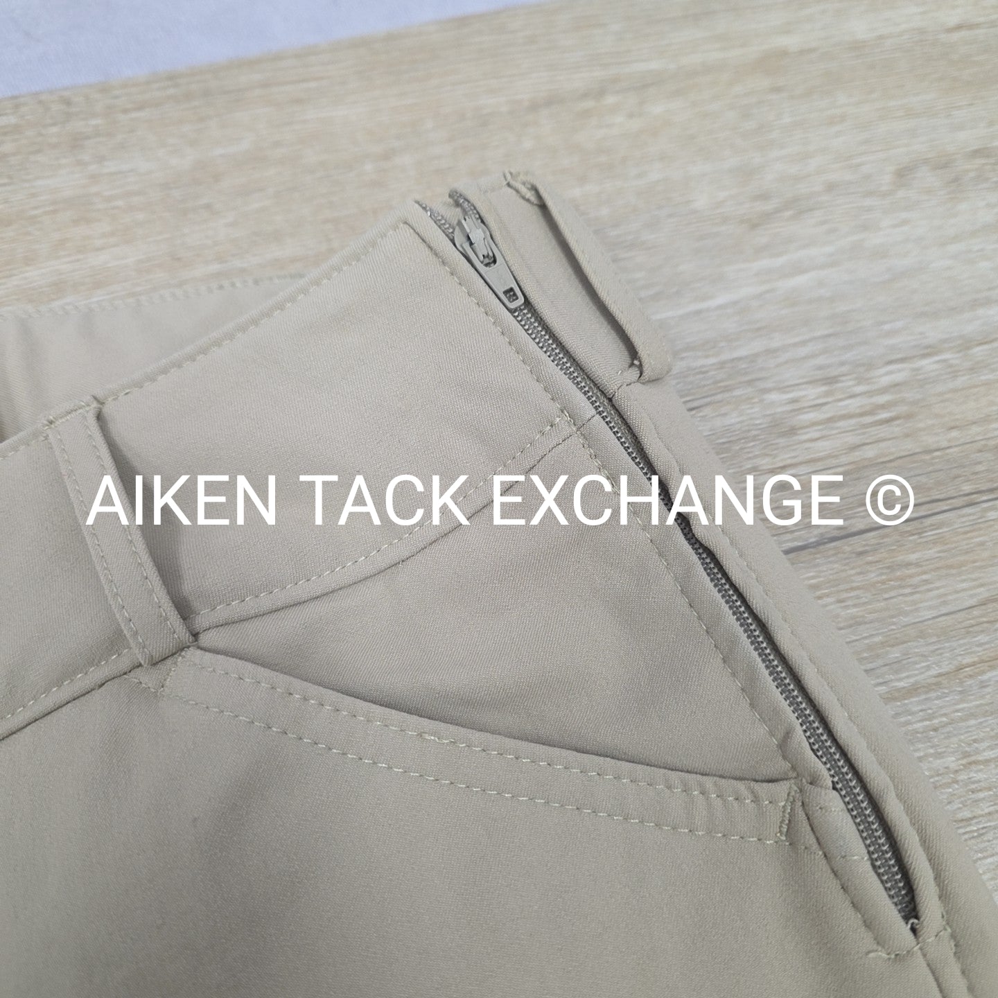 Tailored Sportsman Trophy Hunter Knee Patch Jods, Size 14