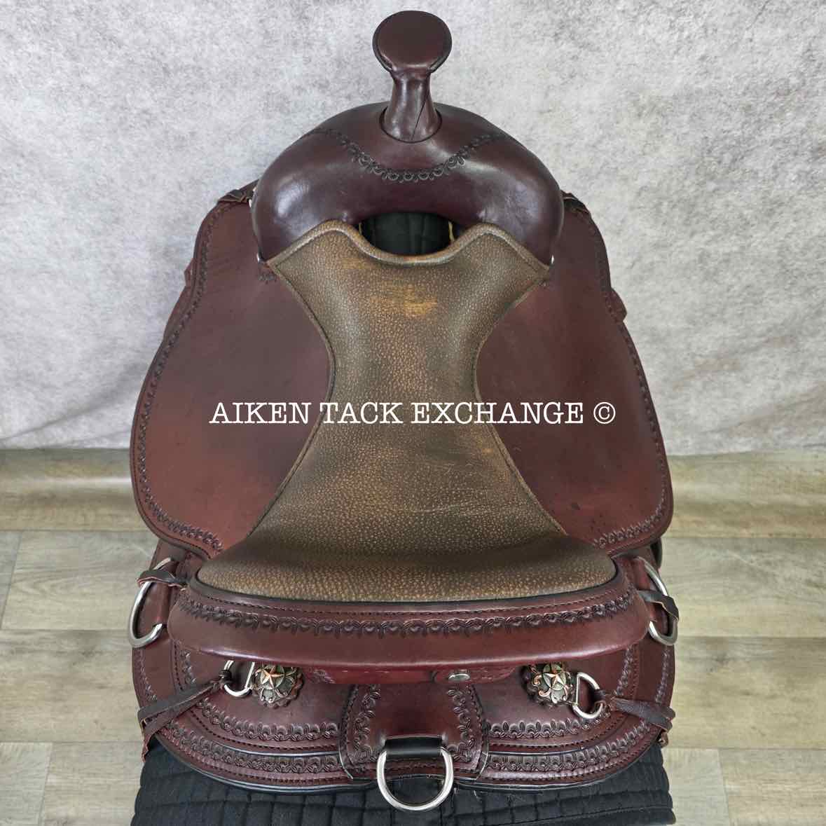 2017 Circle Y 1566 Nova Flex2 Trail Plus Western Saddle, 16" Seat, Wide Tree - Full QH Bars