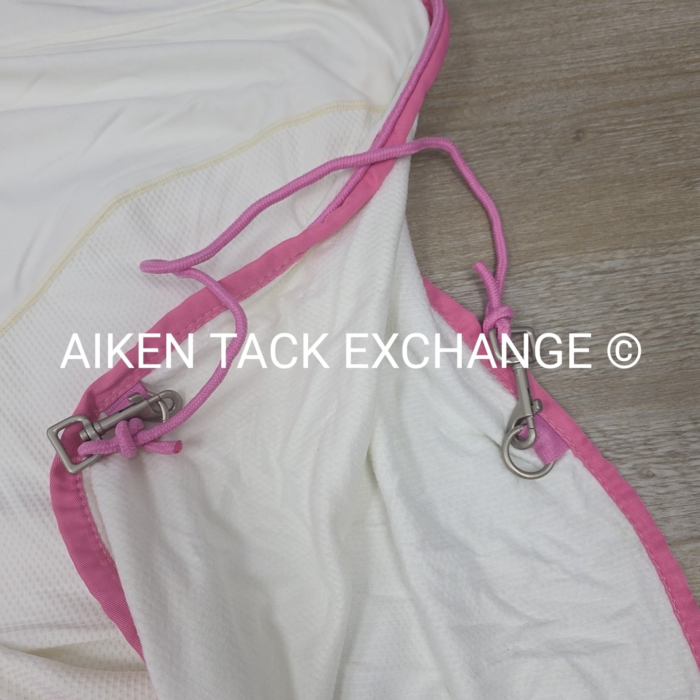 Fenwick Equestrian Pop Star Dress Sheet Sporty Cooler, 68"