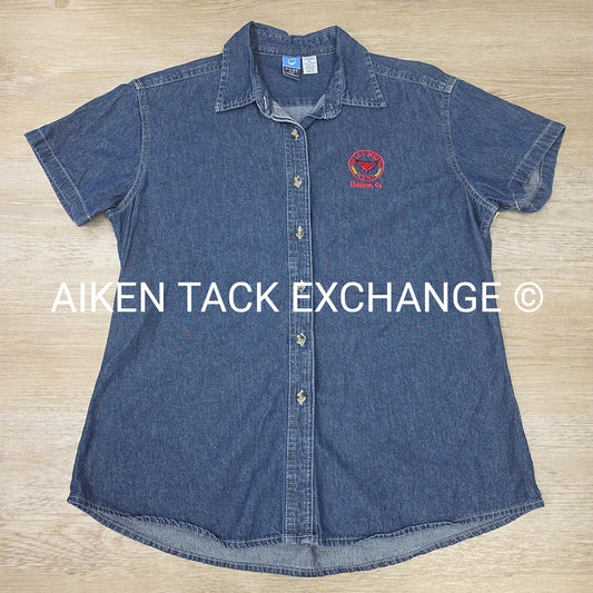 Belle Meade Hunt Denim Short Sleeve Button Down Shirt, Size Medium