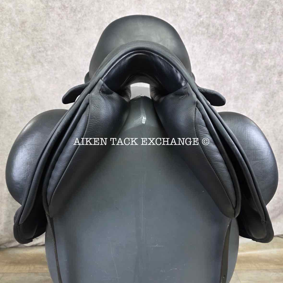 2020 Custom Saddlery Wolfgang Gemini R Monoflap Dressage Saddle, 17.5" Seat - Short Flap, Adjustable Tree, Wool Flocked Panels