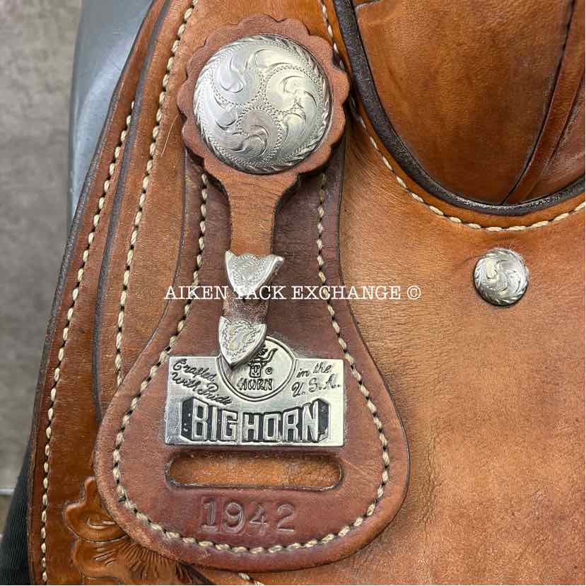 Big Horn 1942 Western Show Saddle, 15" Seat, Regular Tree - Semi QH Bars