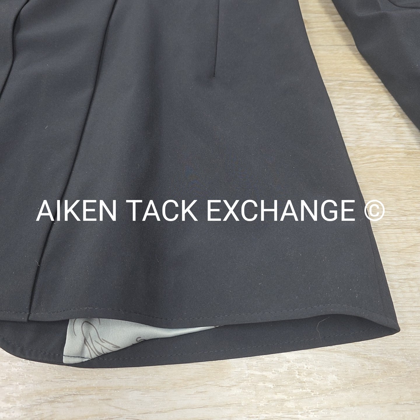 EOUS Dressage Show Coat, Black, Machine Washable, Women's Size 16