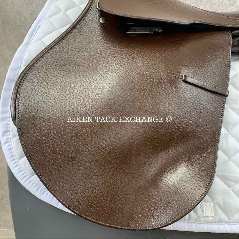 BT Crump Intimate Close Contact Jump Saddle, 17.5" Seat, Medium Wide Tree, Foam Panels