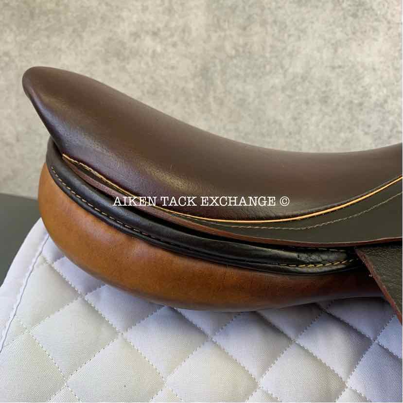 Borelli by Collegiate Close Contact Saddle, 17" Seat, Medium Tree, Foam Panels