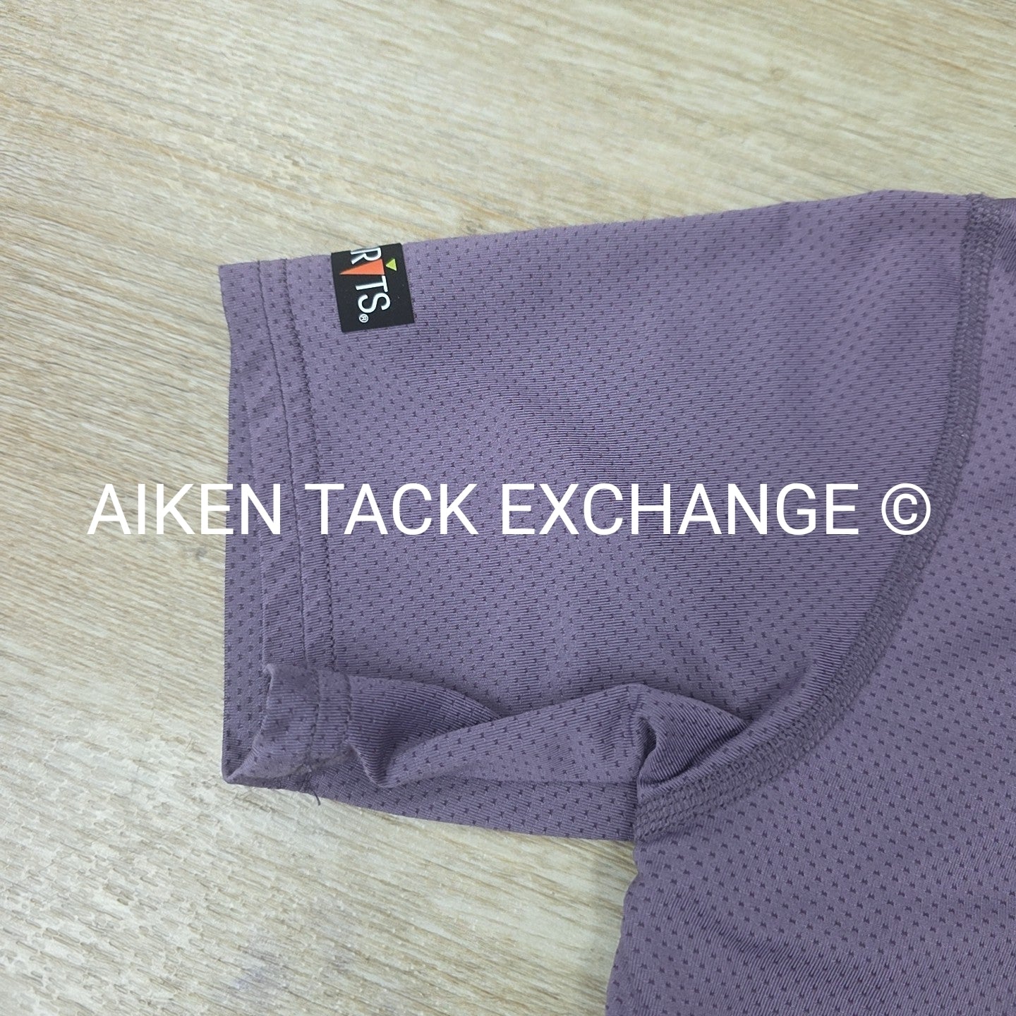 Kerrits Short Sleeve Icefil Top, Size Medium