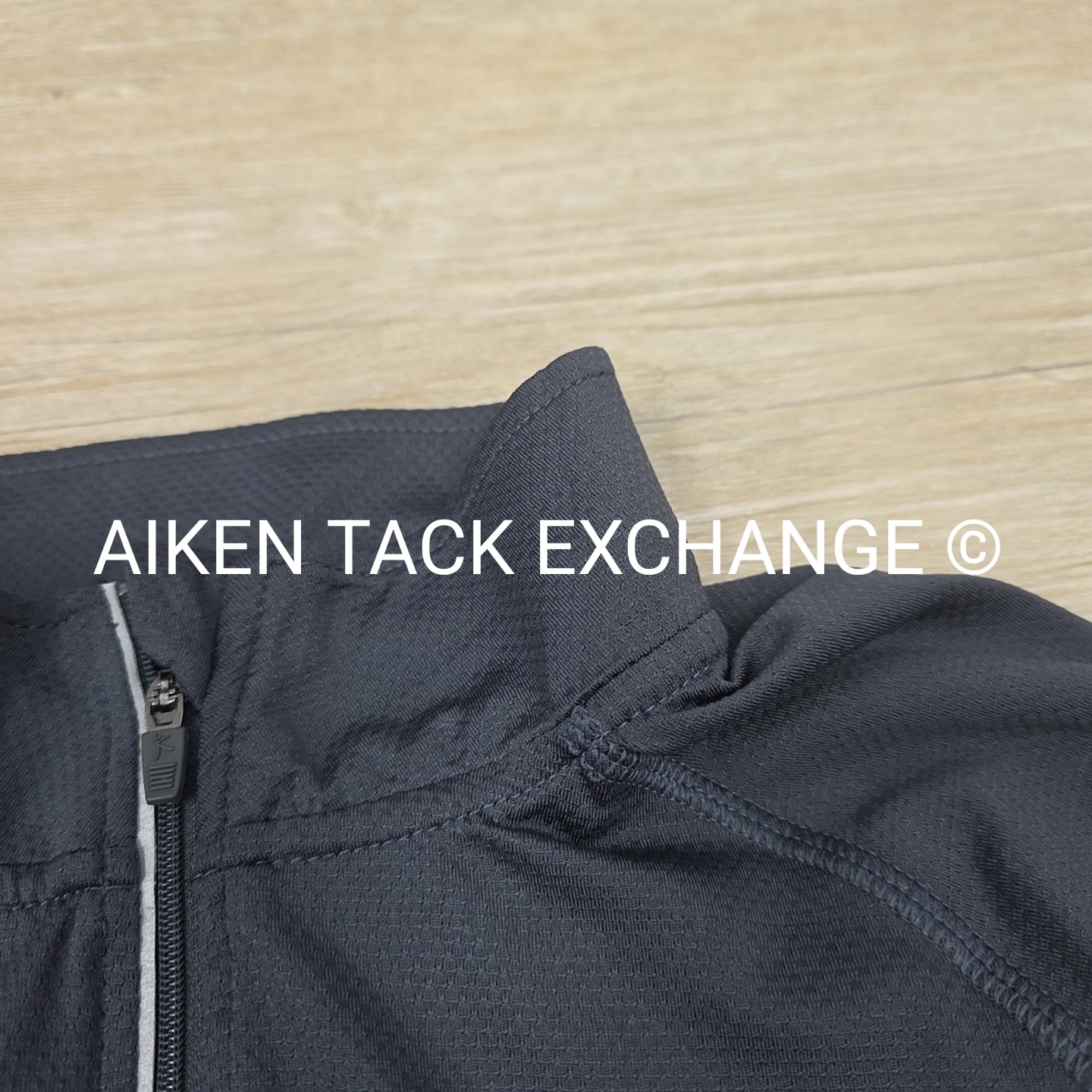 Danskin Now Long Sleeve Top, Size Medium