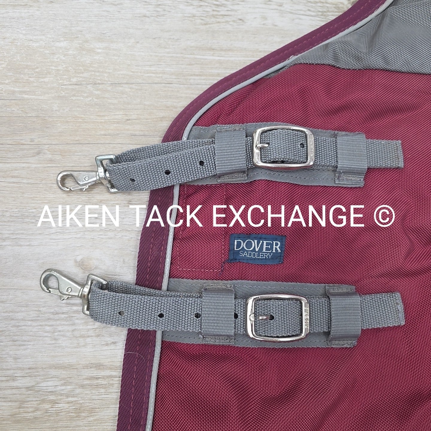 Dover Saddlery Riders International Medium Weight Turnout Blanket, 80"