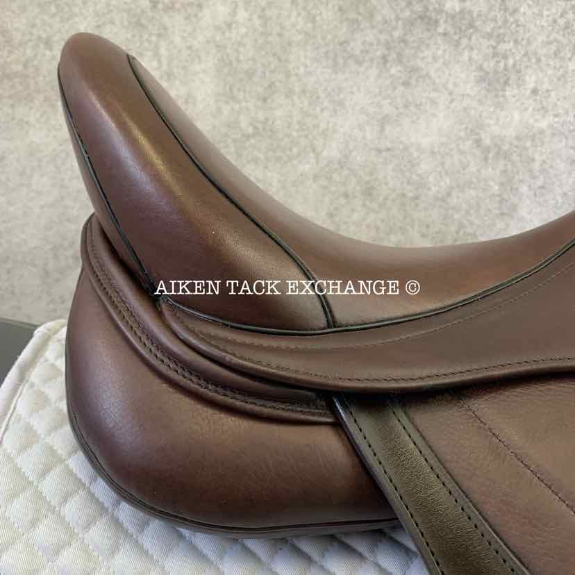 2022 JC Performance Line P1 Dressage Saddle, 18" Seat, 34 Tree - Medium Wide, Wool Flocked Pony Panels