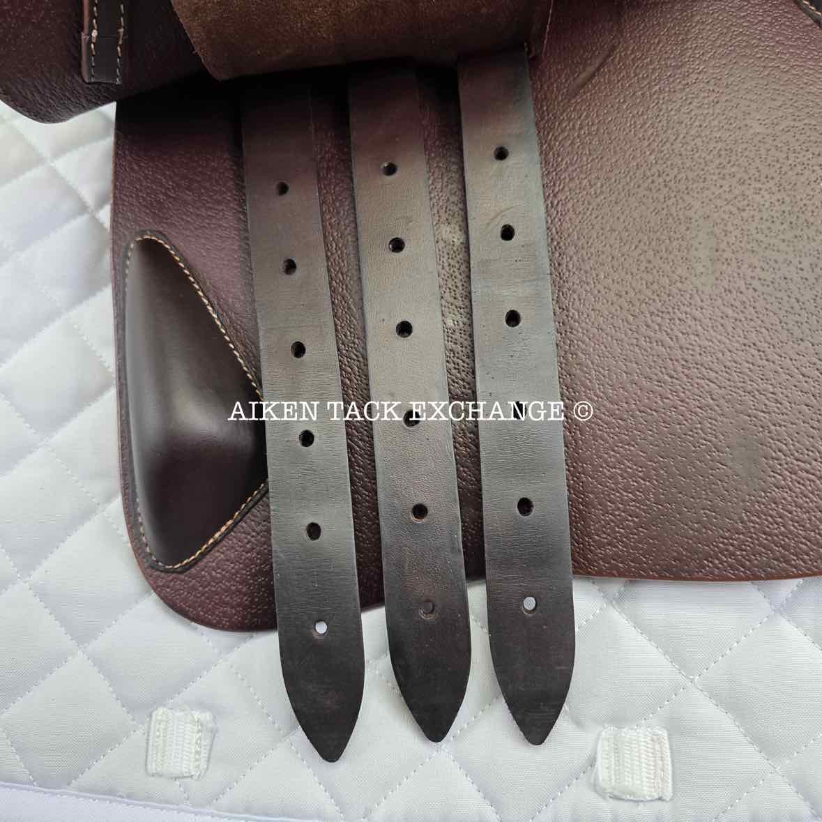 2025 Devoucoux Biarritz O Close Contact Jump Saddle, 16.5" Seat, 1 Flap, Medium Tree, D3D Panels, Full Buffalo Leather