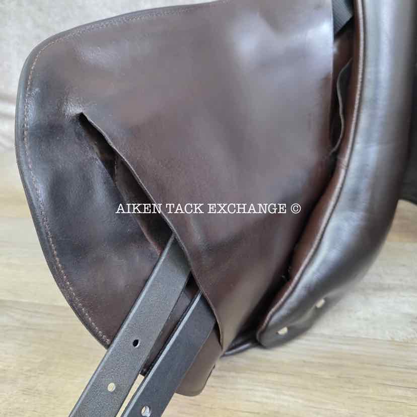 **SOLD** 2015 Custom Saddlery Monte Carlo Monoflap Jump Saddle, 18" Seat, Adjustable Tree, Wool Flocked Panels
