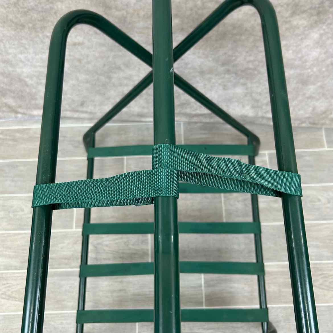 Folding Metal Saddle Rack w/ Hook