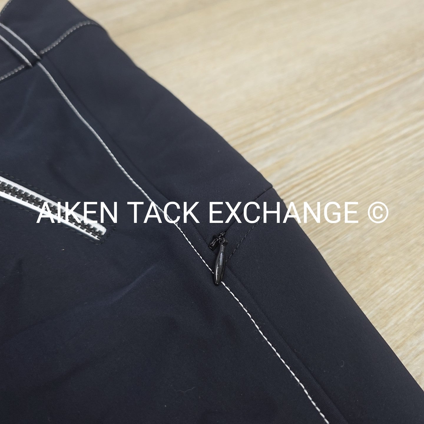 Goode Rider Million Dollar Silicone Grip Full Seat Breeches, Size 26 L