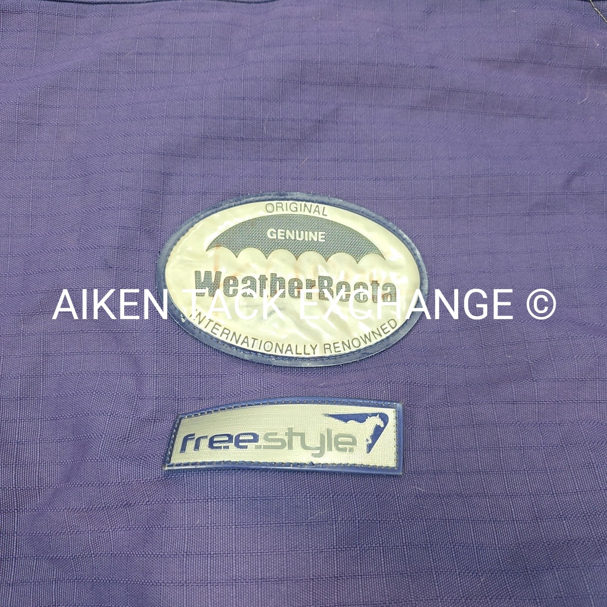 Weatherbeeta Landa High Neck Medium Weight Turnout Blanket, Size 81"