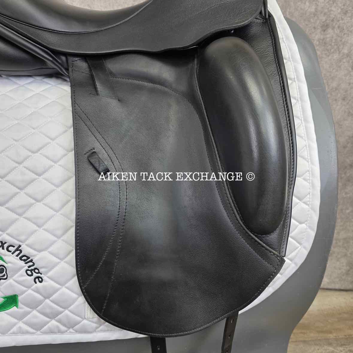 NSC Rhomeo Monoflap Dressage Saddle, 18" Seat, MW/W Tree, Wool Flocked Panels