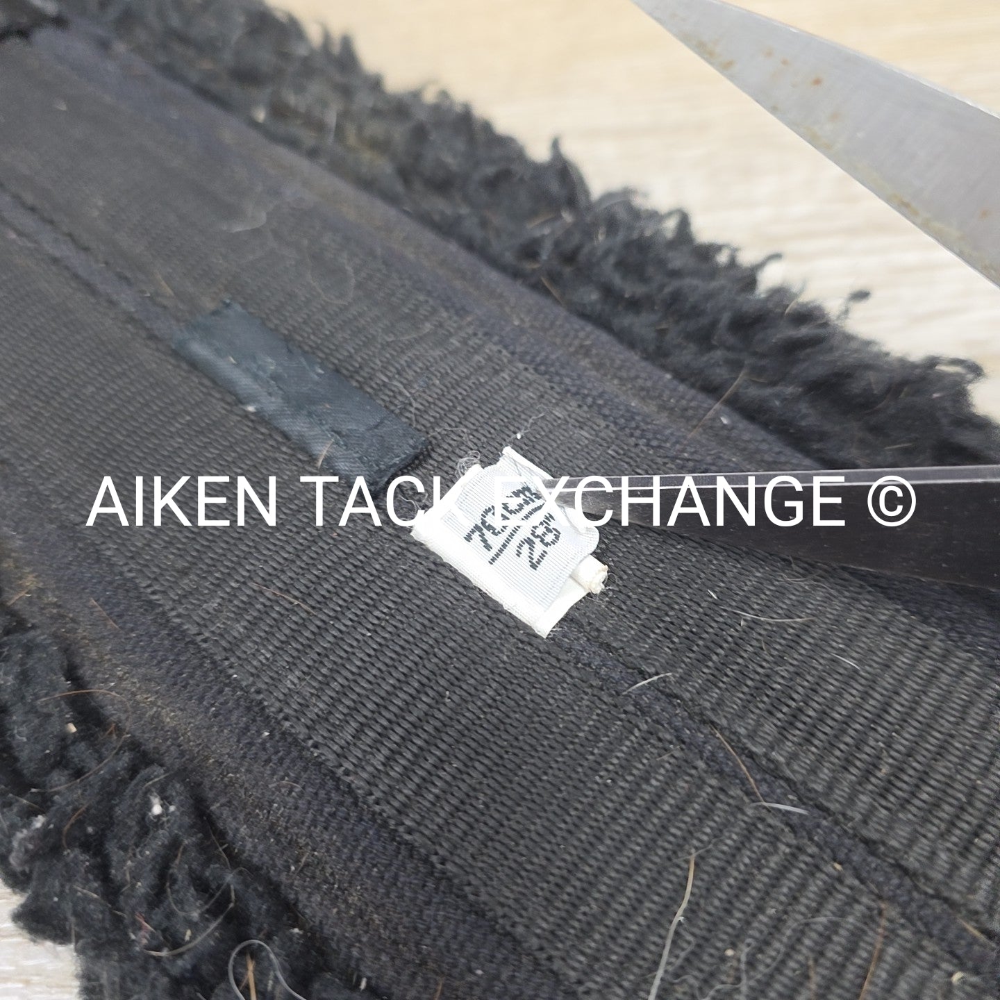 BARGAIN BUNDLE: HFP & Ovation Fleece Dressage Girths, Black, 28"