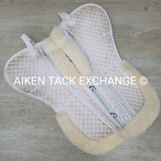 Total Saddle Fit 6 Point Sheepskin Half Pad with Wither Freedom, Size S / M