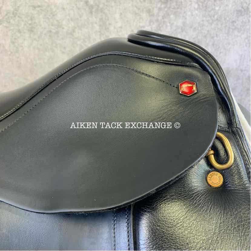 2015 Albion Legend K2 Genesis Dressage Saddle, 17" Seat, Medium Wide Tree, Wool Flocked Panels