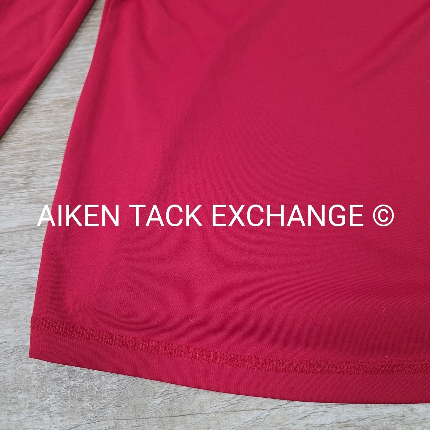 Asmar Equestrian Long Sleeve Crew Neck Top, Size X-Large