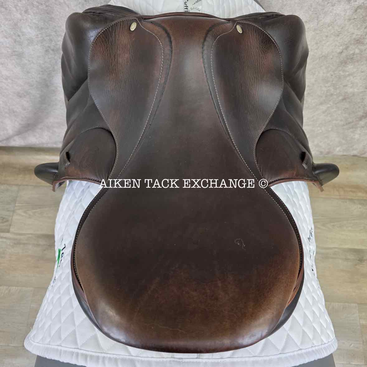 **SOLD** 2006 Devoucoux Chiberta Monoflap Jump Saddle, 17.5" Seat, 2A Flap, Medium Wide Tree, Foam Panels, Full Buffalo Leather