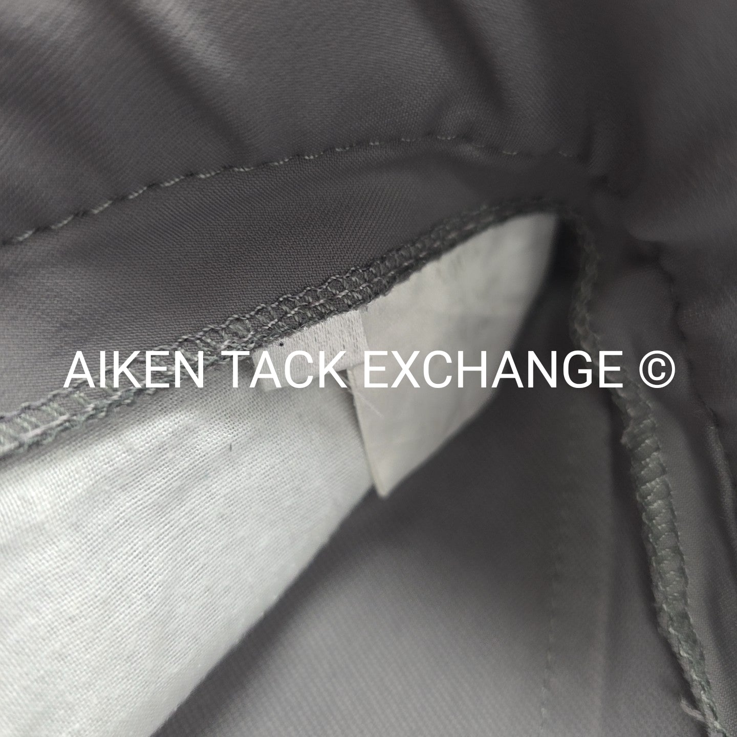 Ovation Aqua X Silicone Grip Full Seat Breeches, Size 28 R