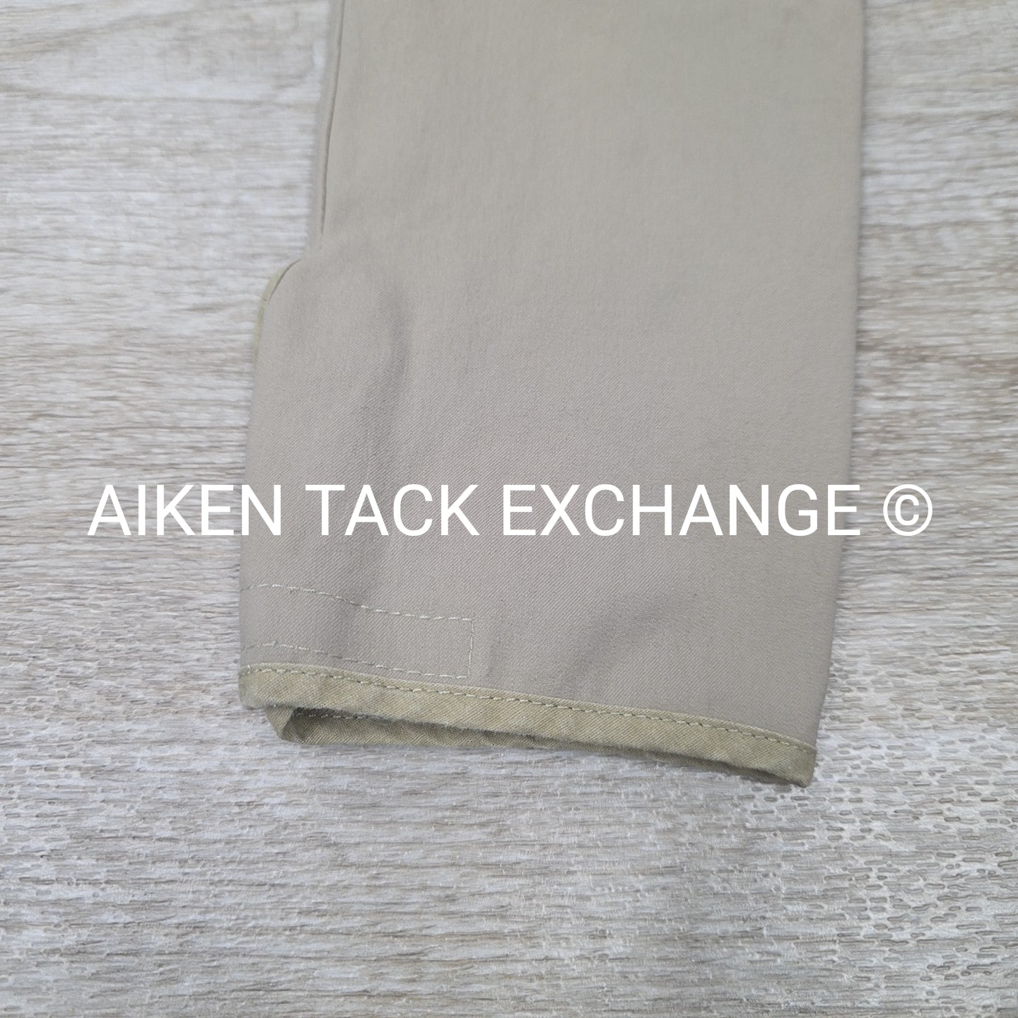 Tailored Sportsman Trophy Hunter Knee Patch Breeches, Size 28