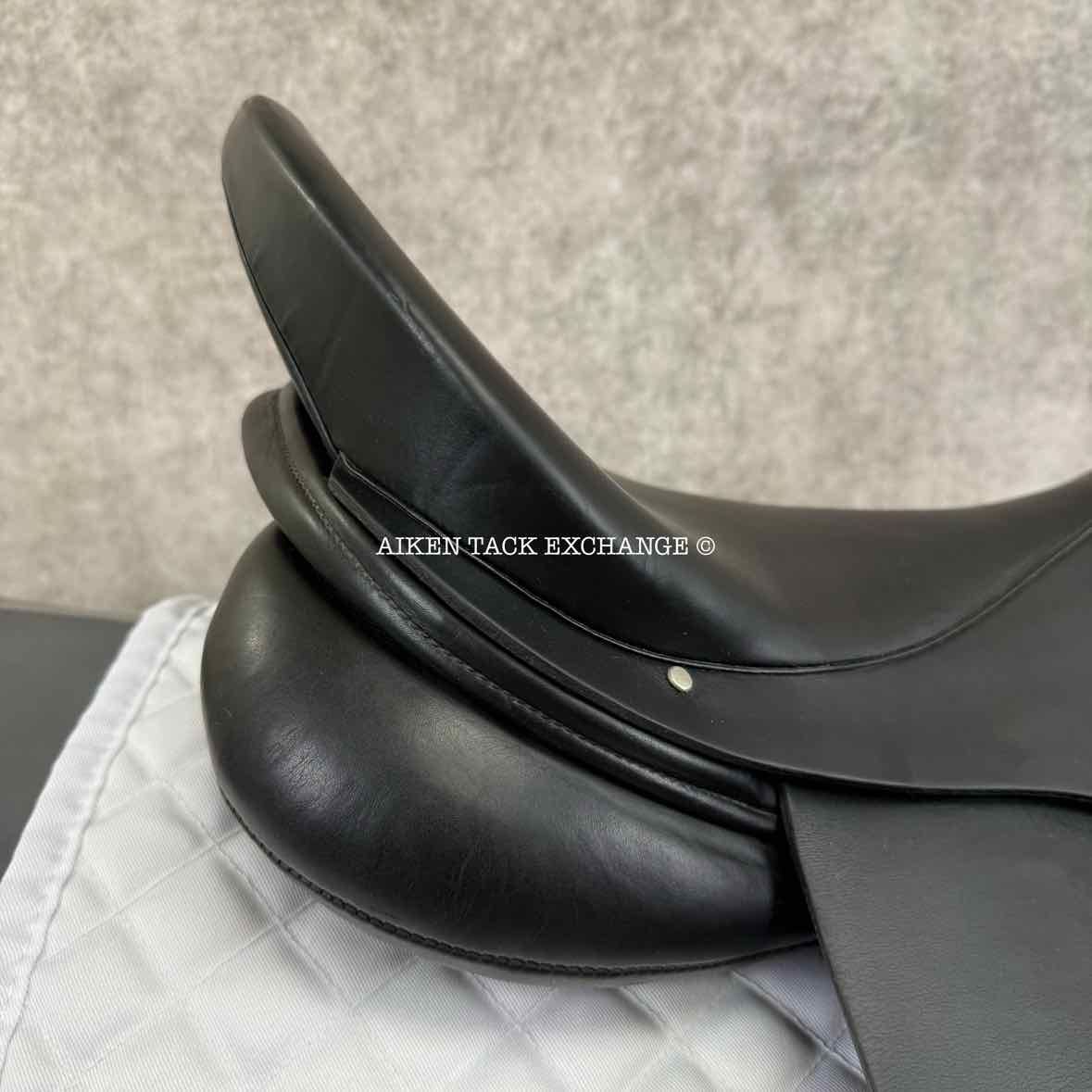Albion Platinum Genesis Dressage Saddle, 18" Seat, Medium Tree, Wool Flocked Panels