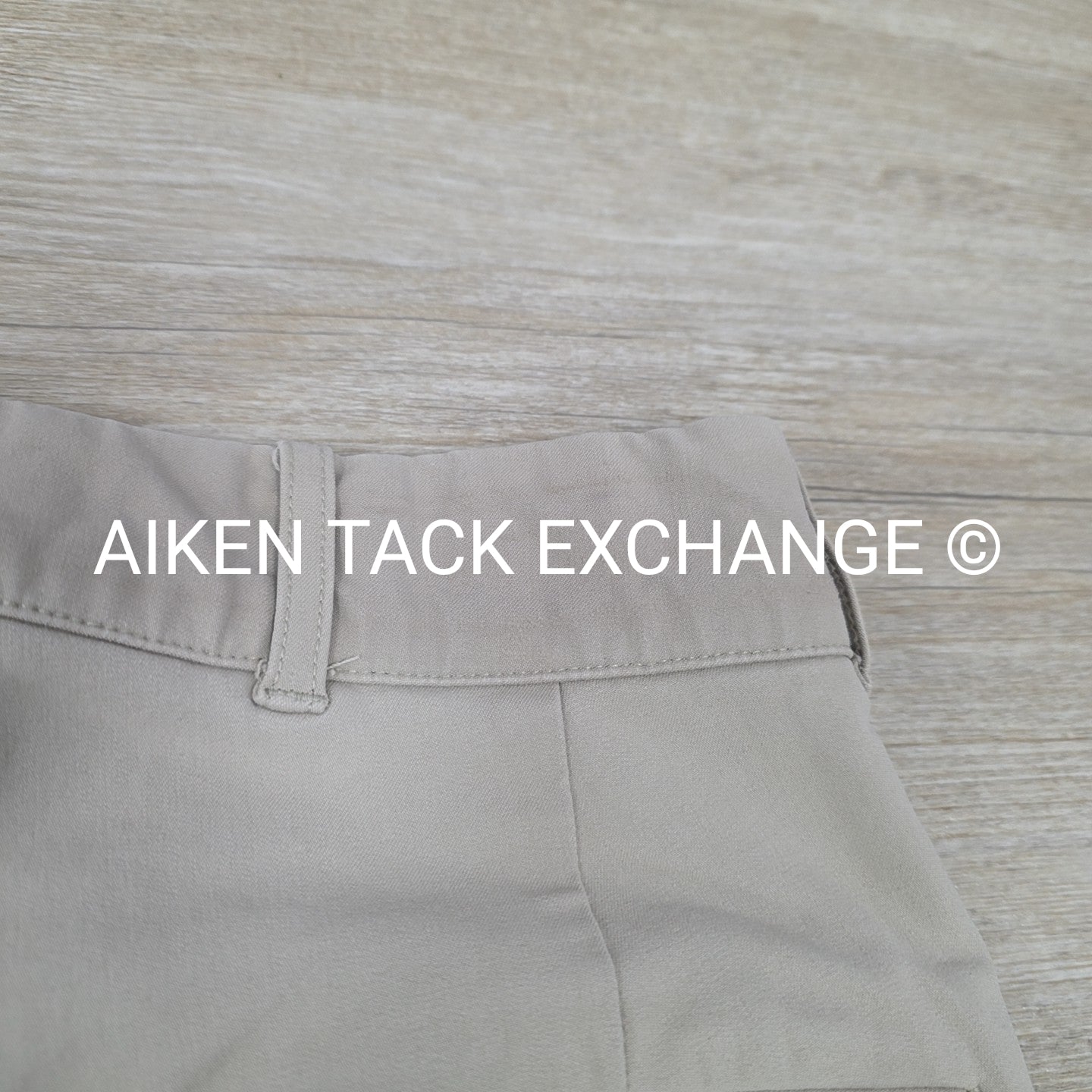 Tailored Sportsman Trophy Hunter Knee Patch Breeches, Size 30