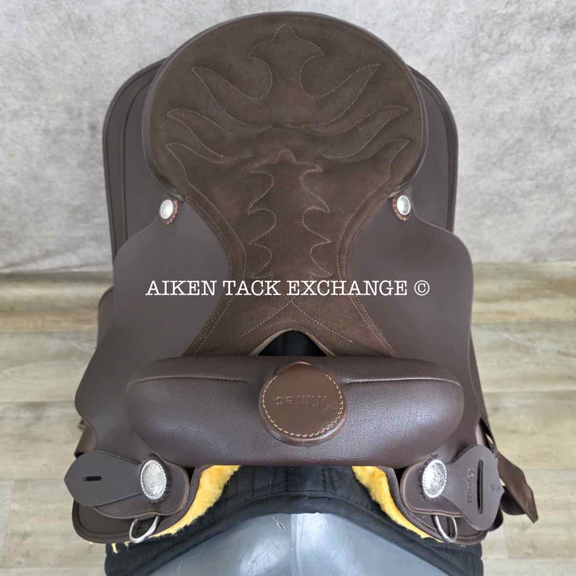 Wintec Western Saddle, 16" Seat, Wide Tree - Full QH Bars