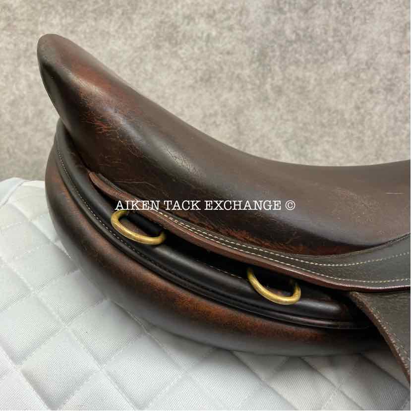1997 PJ by Bruno DelGrange Close Contact Jump Saddle, 17.5" Seat, 4L Flap, Medium Wide Tree, Foam Panels