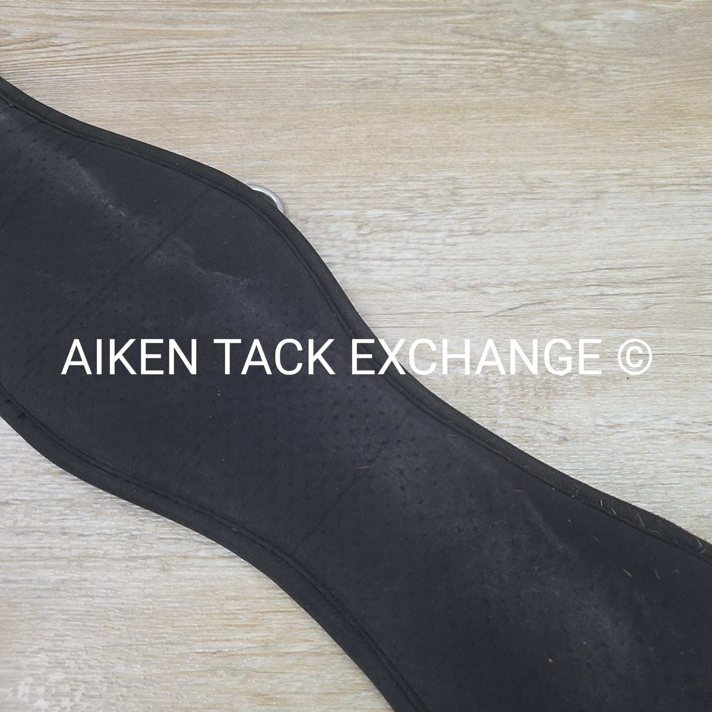 Stubben Contoured Neoprene Coolmax Short Girth w/ Elastic Ends, 24"